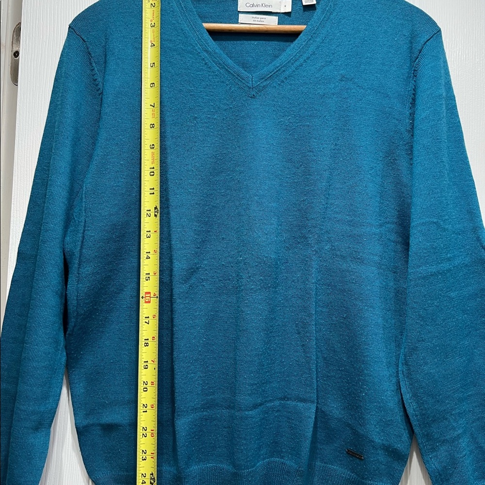 Calvin Klein V-Neck Teal Color Sweater, Medium - Picture 9 of 14